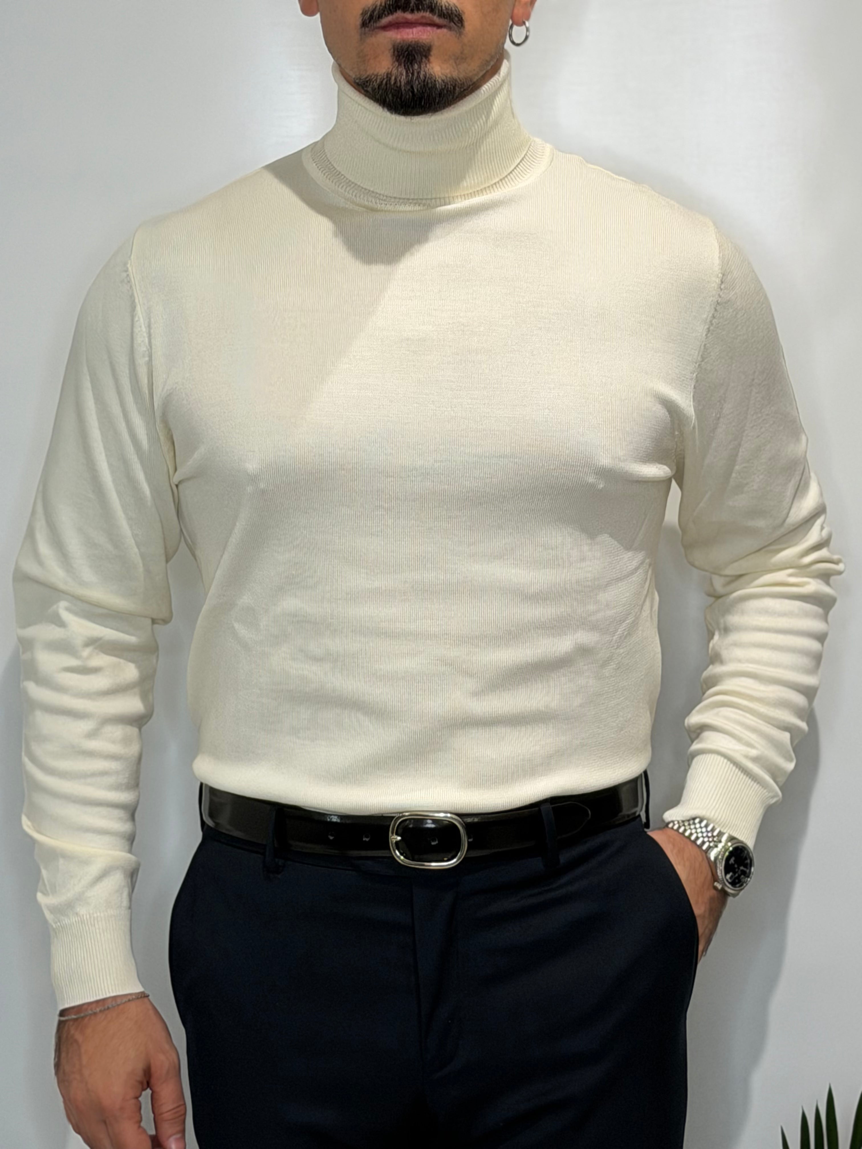 Maglione Collo Alto Panna
